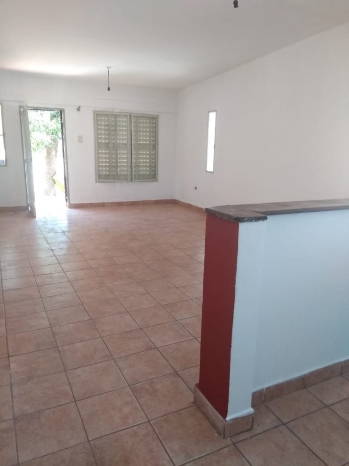 Casa 2 dormitorios en barrio Mercantil, Cordoba capital