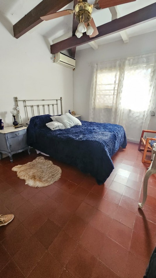 Casa 5 dormitorios en Barrio Cerro Chico, Cordoba Capital.