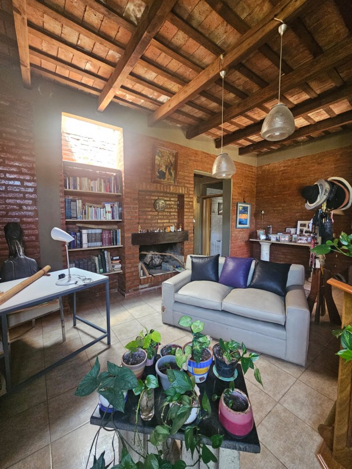 Casa 3 dormitorios en Barrio El Refugio, Cordoba Capital
